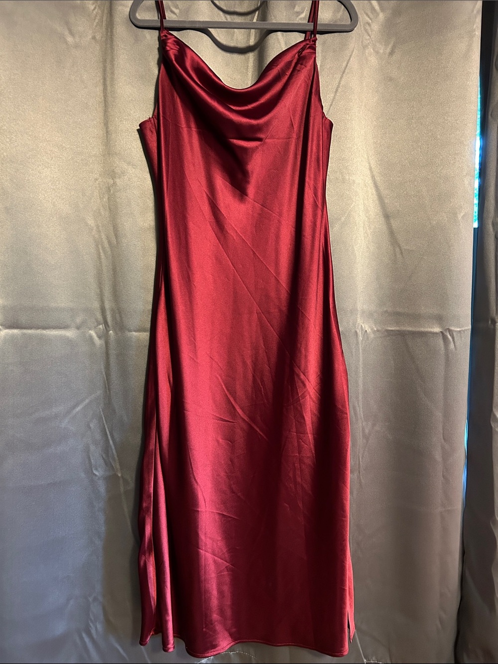 Dress Forum Satin Midi Slip Dress - Burgundy